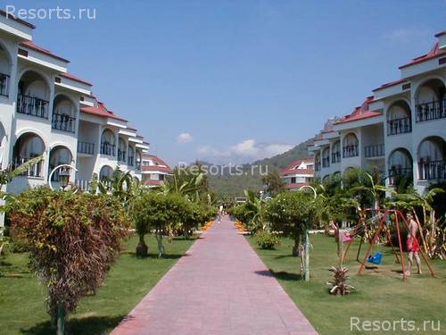 Sailors Beach Club 4